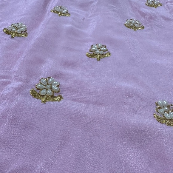 Gorgeous Sharara - Picture 4 of 5